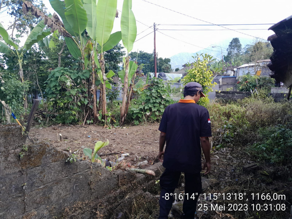 Tembok Roboh di Banjar Tinggan, Desa Pelaga, Kecamatan Petang Tanggal 25 Mei 2023